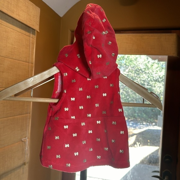Guess Red Velvet w/ Gold Bows Vest Hooded Jacket Size 0-3 Mths - Picture 5 of 5